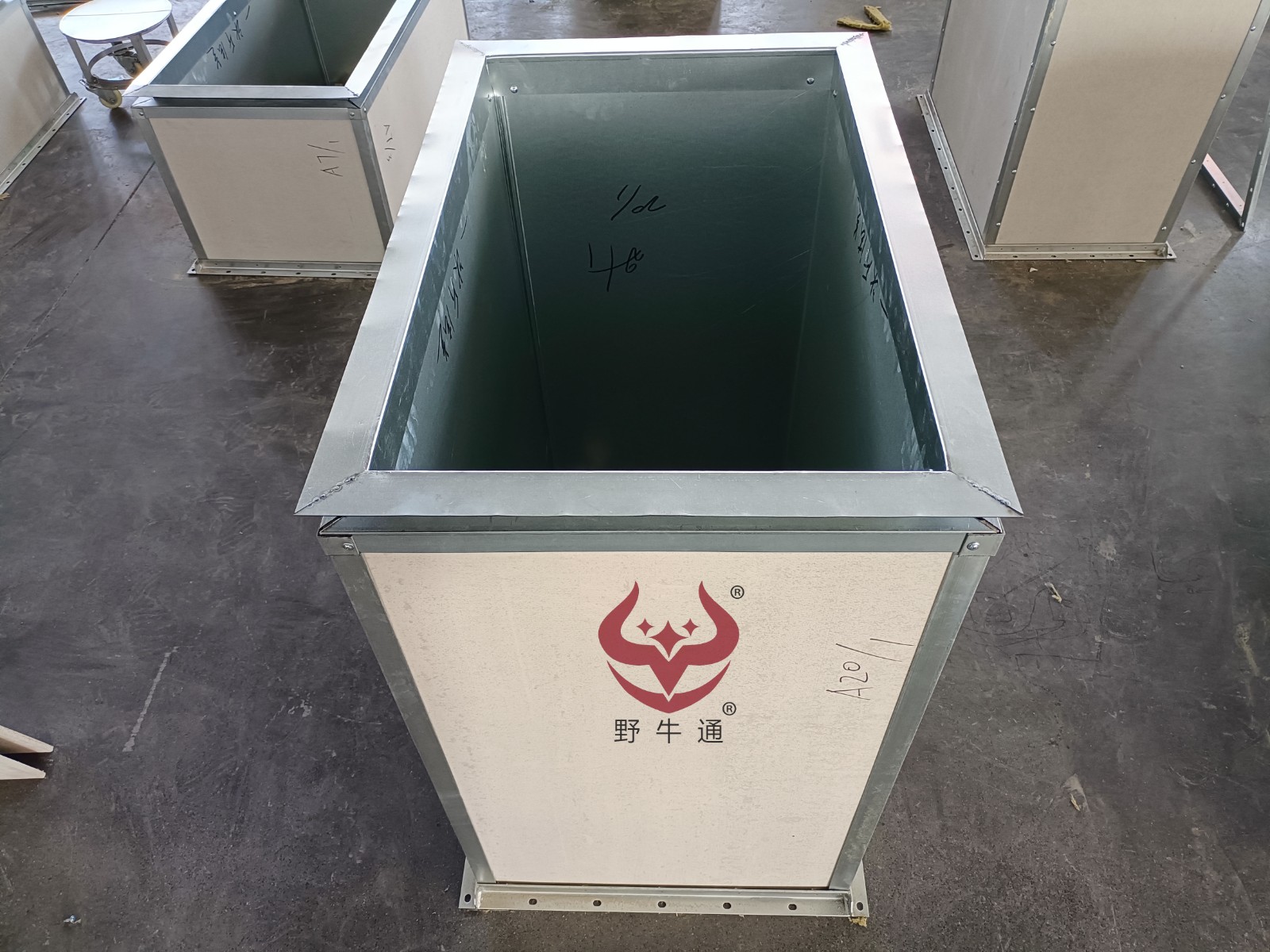 外硅酸鈣板內鍍鋅3.jpg