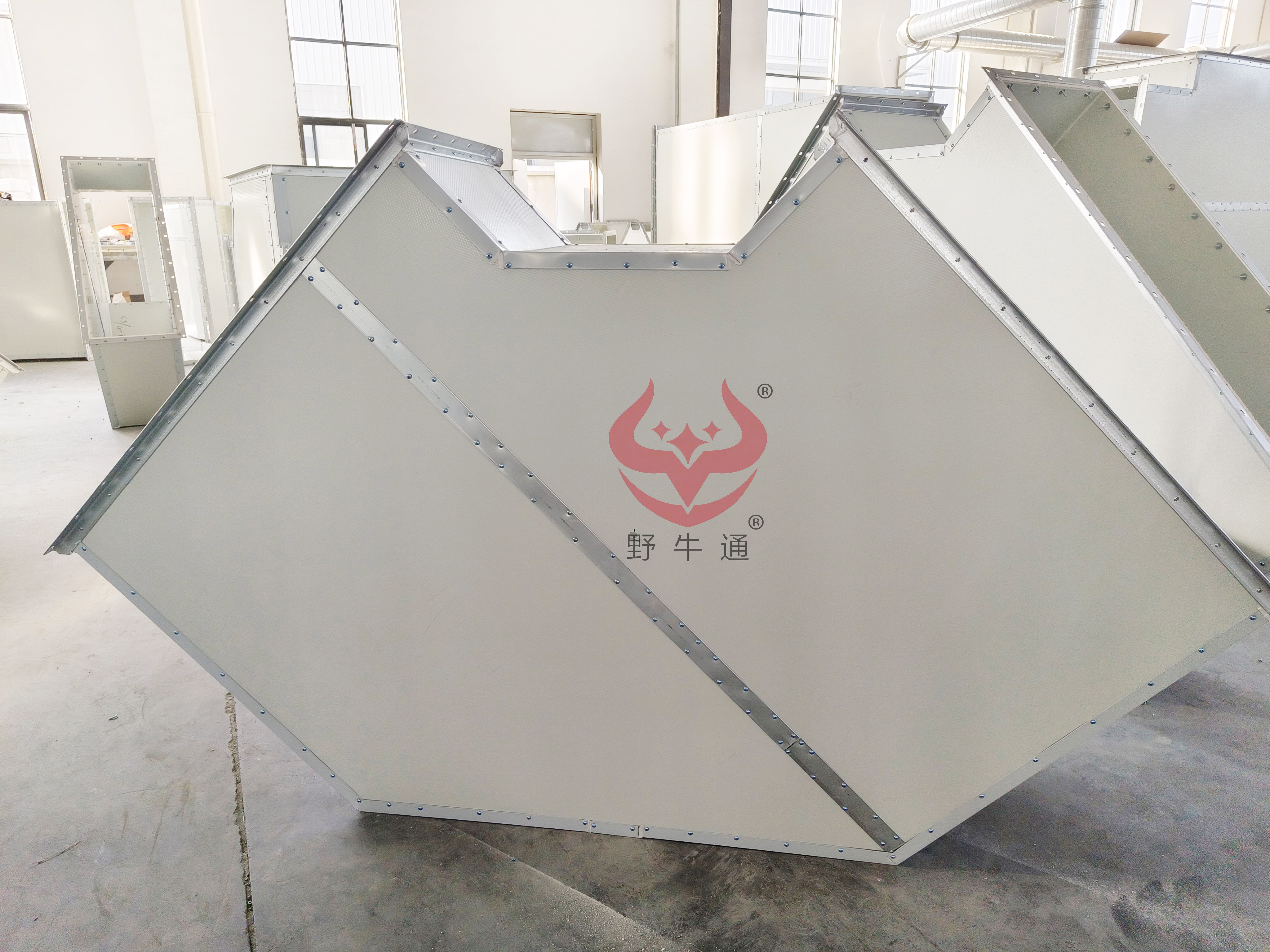 彩鋼鎂質(zhì).jpg